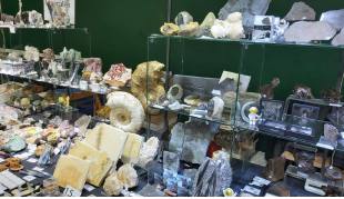 Feria de minerales y fósiles Urrelur
