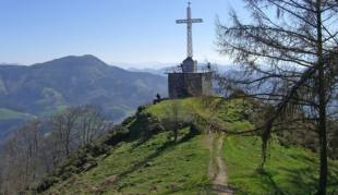 Rutas senderismo en la falda del monte Irimo